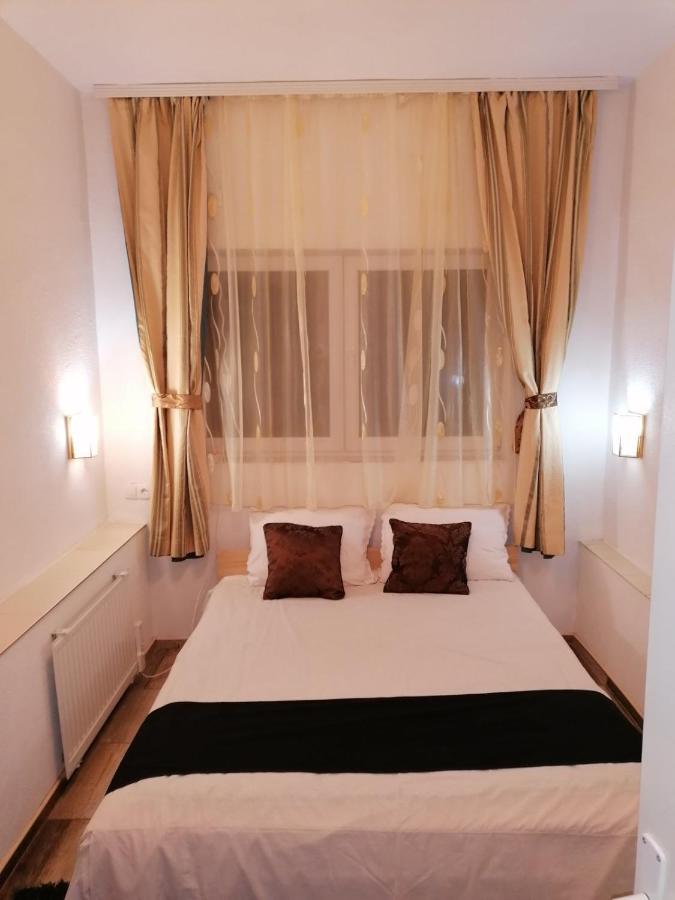 Excellency Apartmani Μπάνια Λούκα Εξωτερικό φωτογραφία