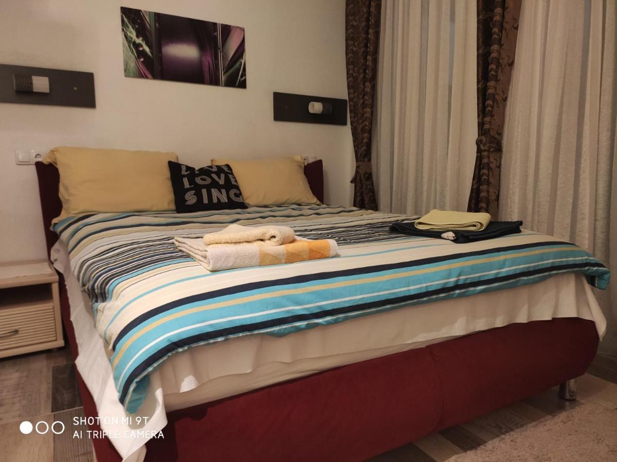 Excellency Apartmani Μπάνια Λούκα Εξωτερικό φωτογραφία